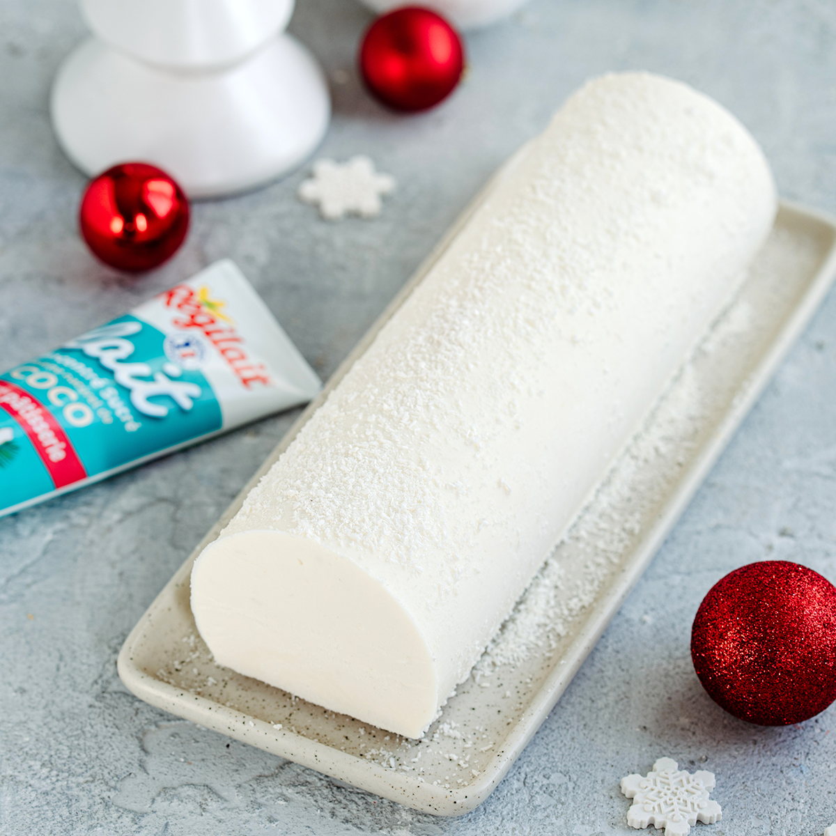 Bûche semifreddo à la noix de coco